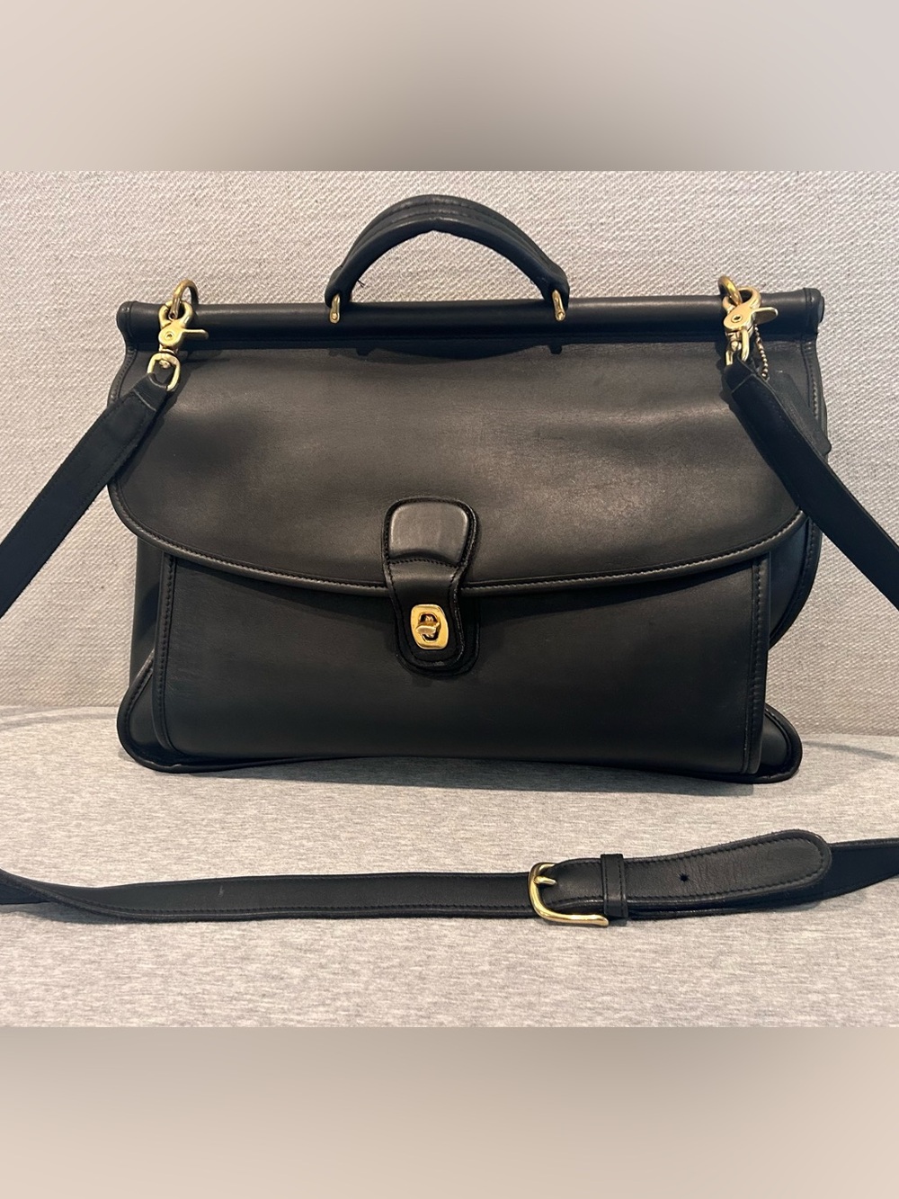 Vintage 1998 Coach Beekman 5266 Black Leather Briefcase Messenger USA